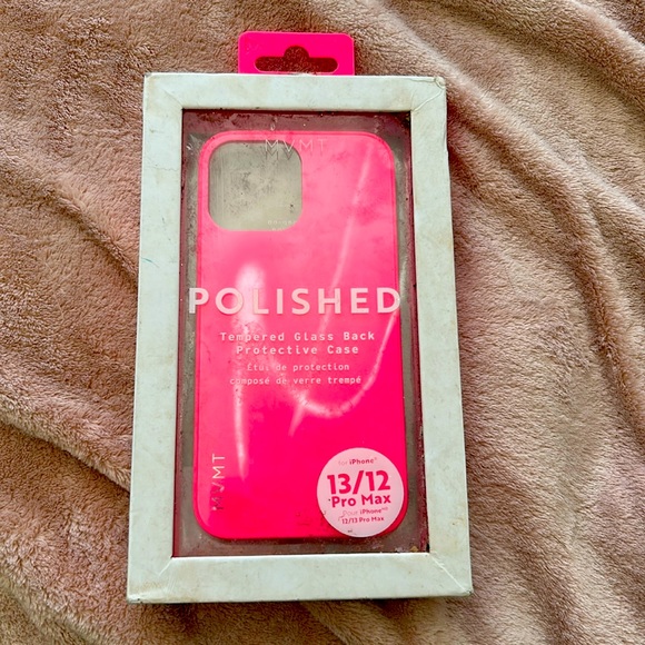 MVMT POLISHED Tempered Glass IPhone 13/12 Pro Max - Picture 5 of 8